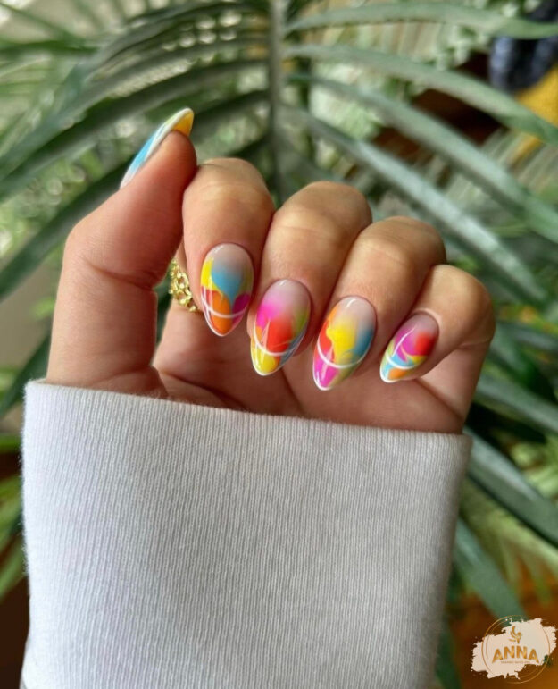 z5438376975766_b64a2f6fff153dd6069ca998d5df79b6 Lựa chọn màu sơn Nail