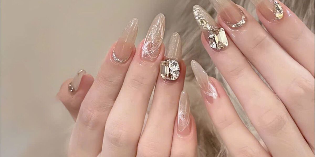 làm nail chuyên nghiệp