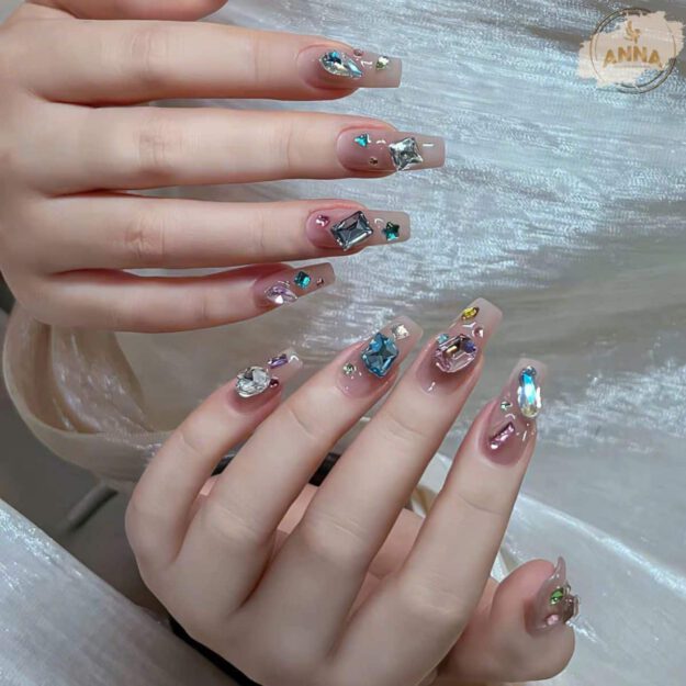 Lam nail chuyen nghiep Saigon Pearl