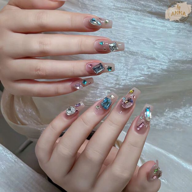 Nail Chuyen Nghiep