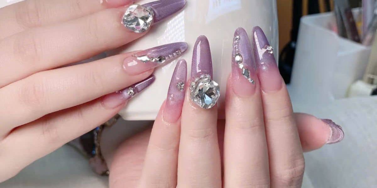 Lam Nail Saigon Pearl