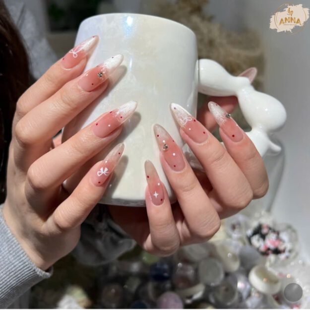 Lam Nail Saigon Pearl