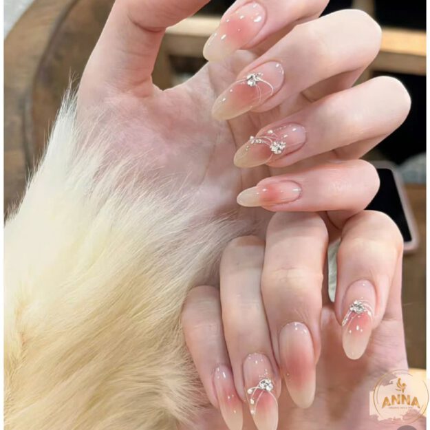 Lam Nail Saigon Pearl Chuyen Nghiep