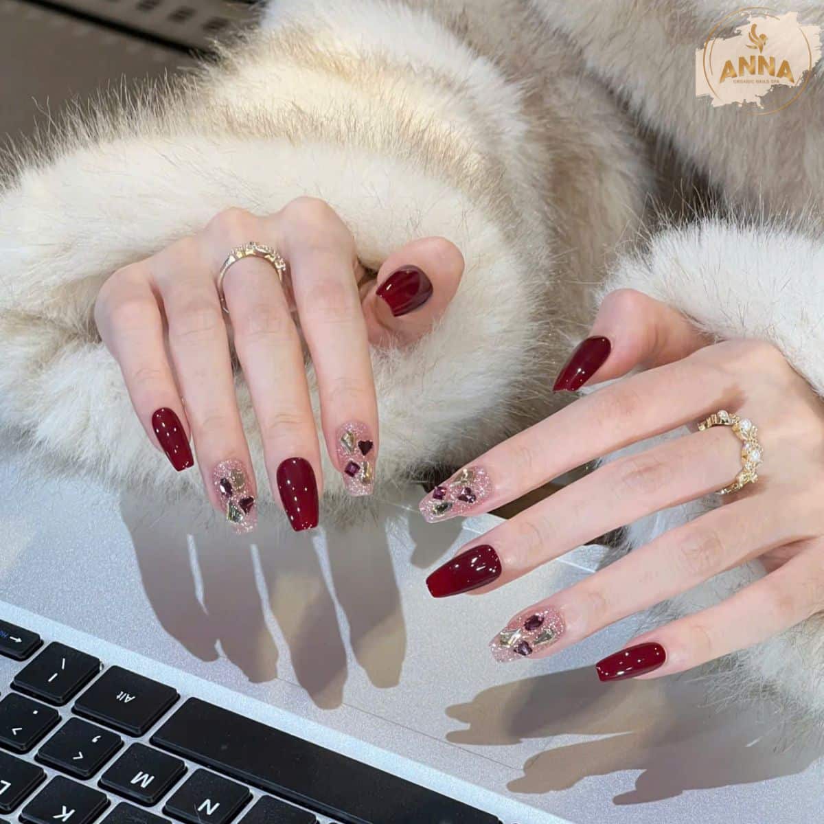 Organic Nail Spa Landmark 